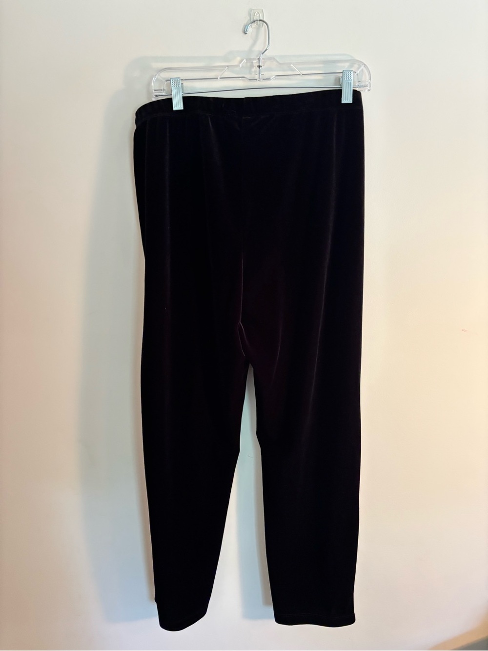Chicos Traveler’s Black Velveteen Black Sleeveless Top & Pants Set - Picture 6 of 9